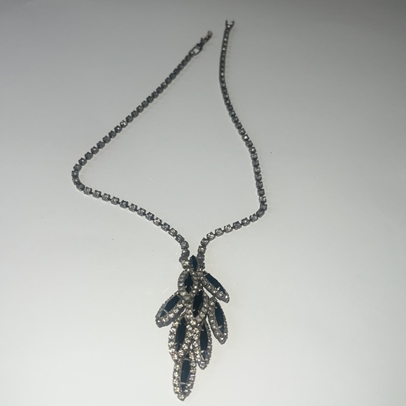 Elizabeth Cole's Black Rhinestone Crystal Necklace - Picture 6 of 10
